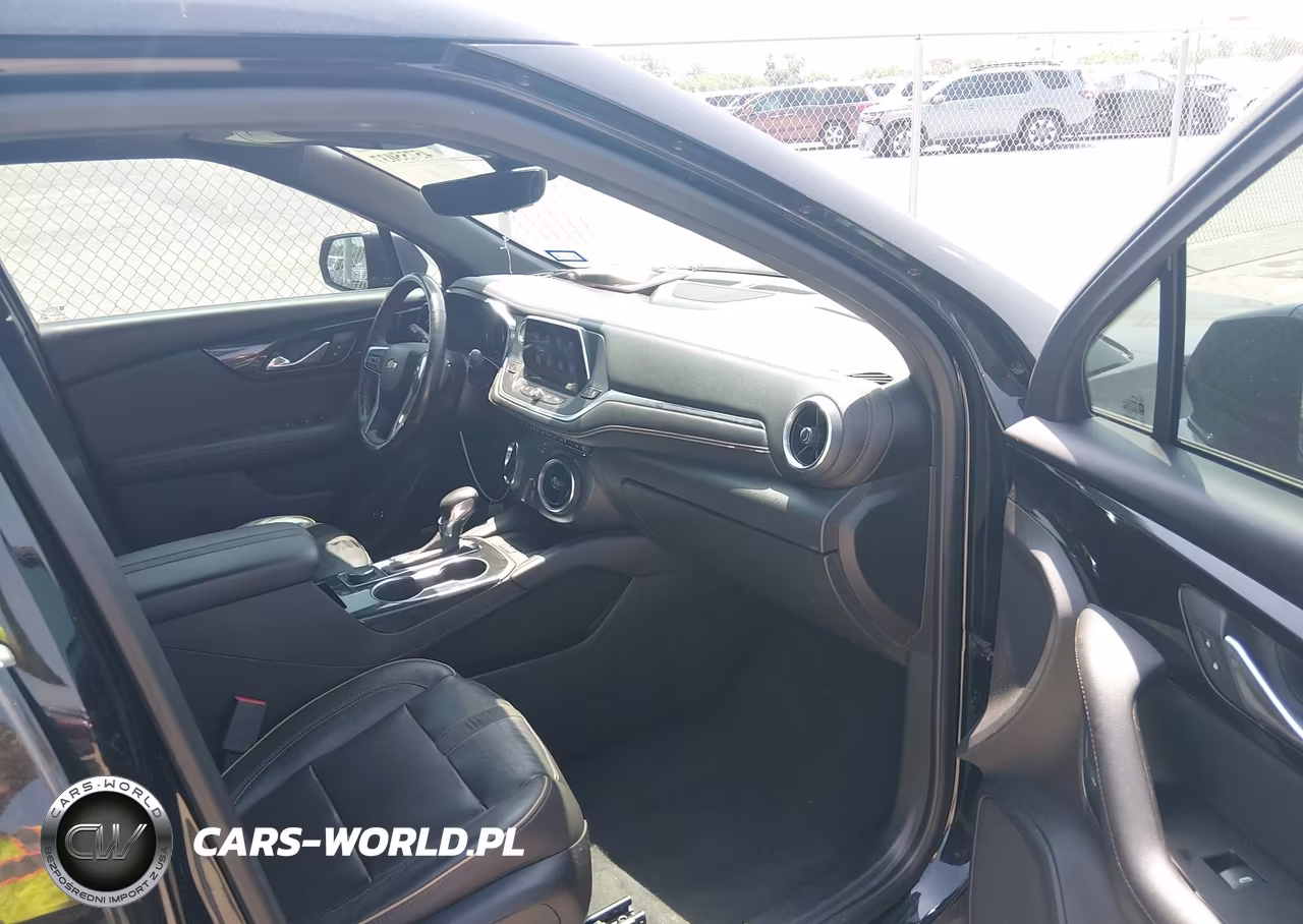 2019 Chevrolet Blazer Premier VIN:3GNKBFRS4KS622839 - 5