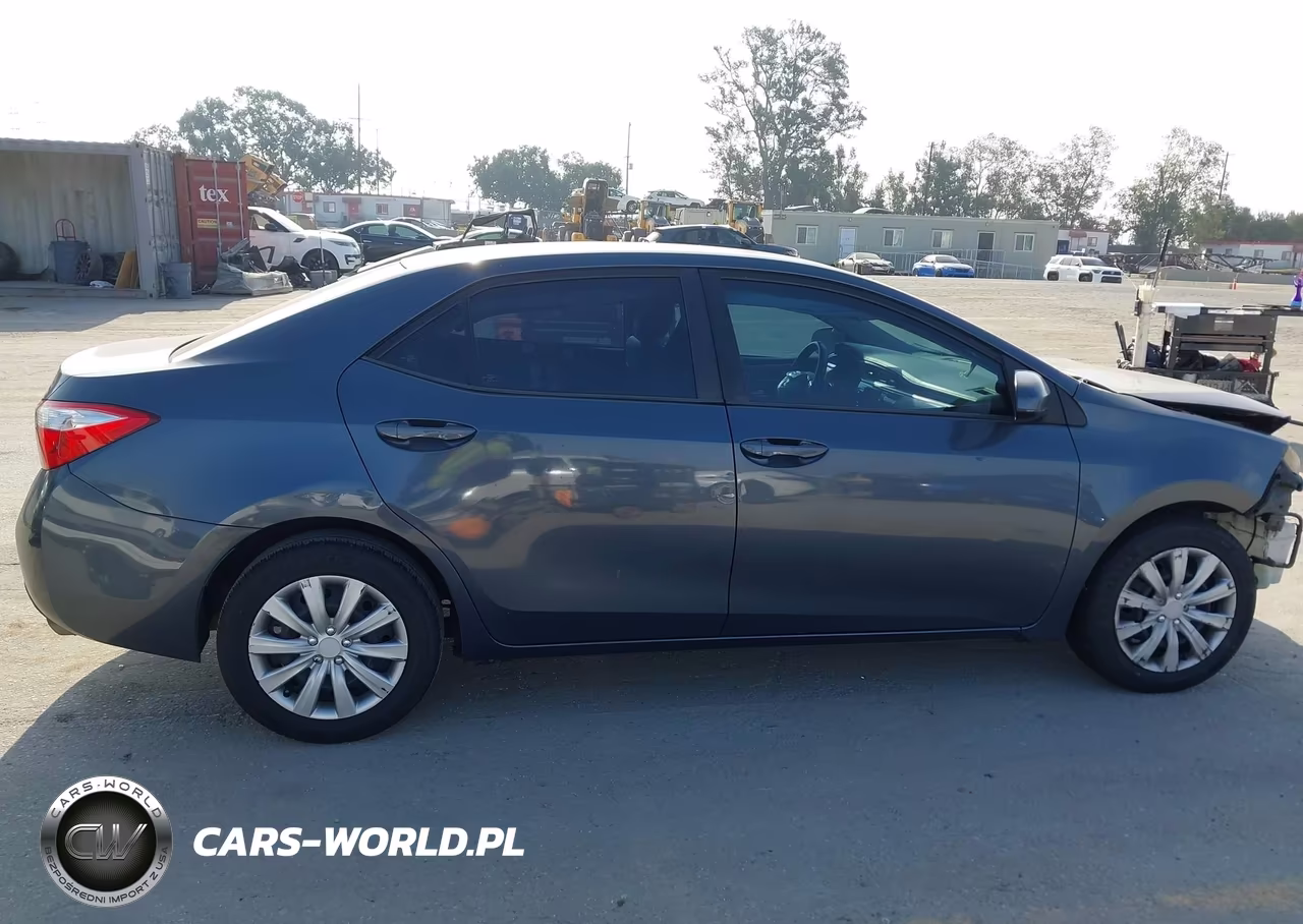 2015 Toyota Corolla Le VIN:5YFBURHE8FP290844 - 13