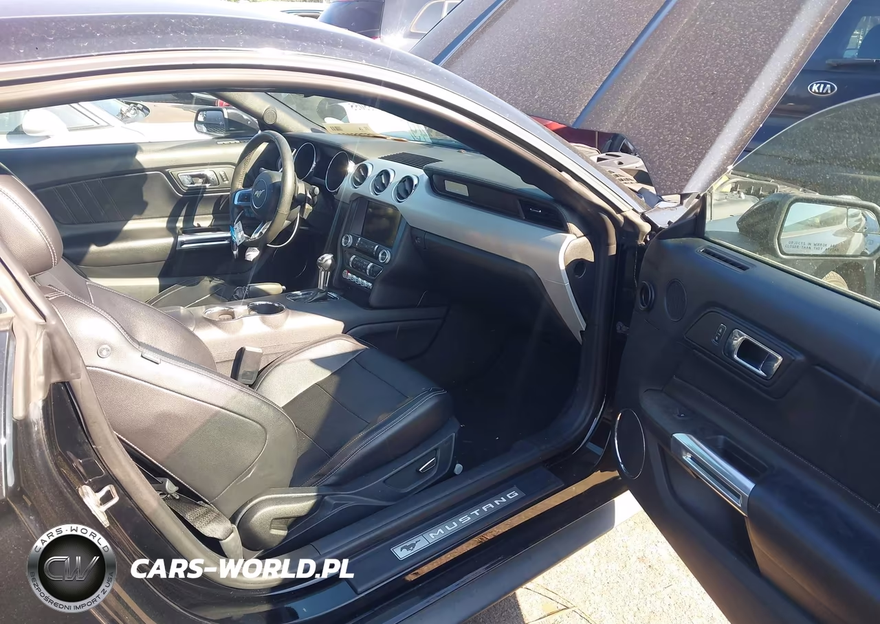 2015 Ford Mustang Ecoboost VIN:1FA6P8TH5F5377916 - 5