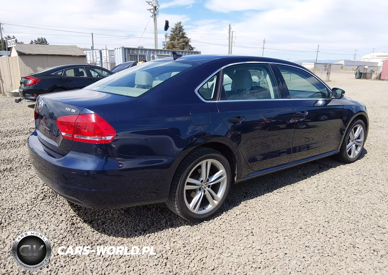 2015 Volkswagen Passat 2.0L Tdi Se VIN:1VWBV7A33FC062329 - 4