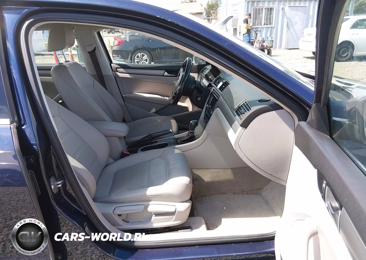 2015 Volkswagen Passat 2.0L Tdi Se VIN:1VWBV7A33FC062329 - 5