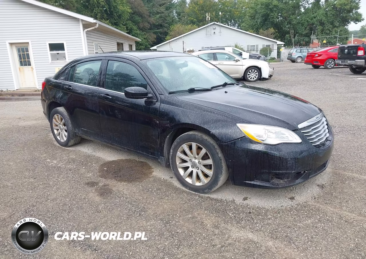 2013 Chrysler 200 Touring