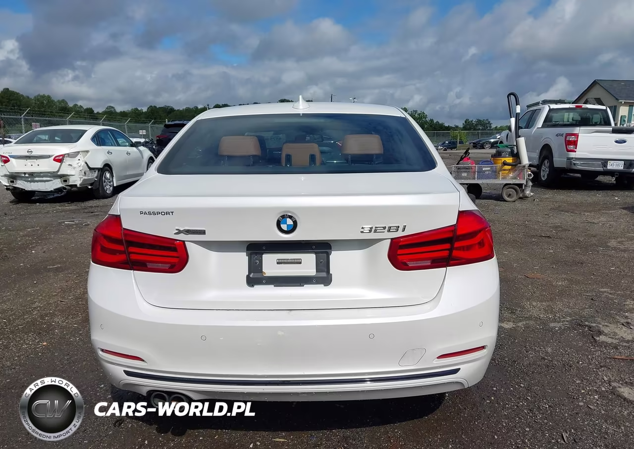 2016 BMW 328I xDrive VIN:WBA8E3G51GNU05740 - 16