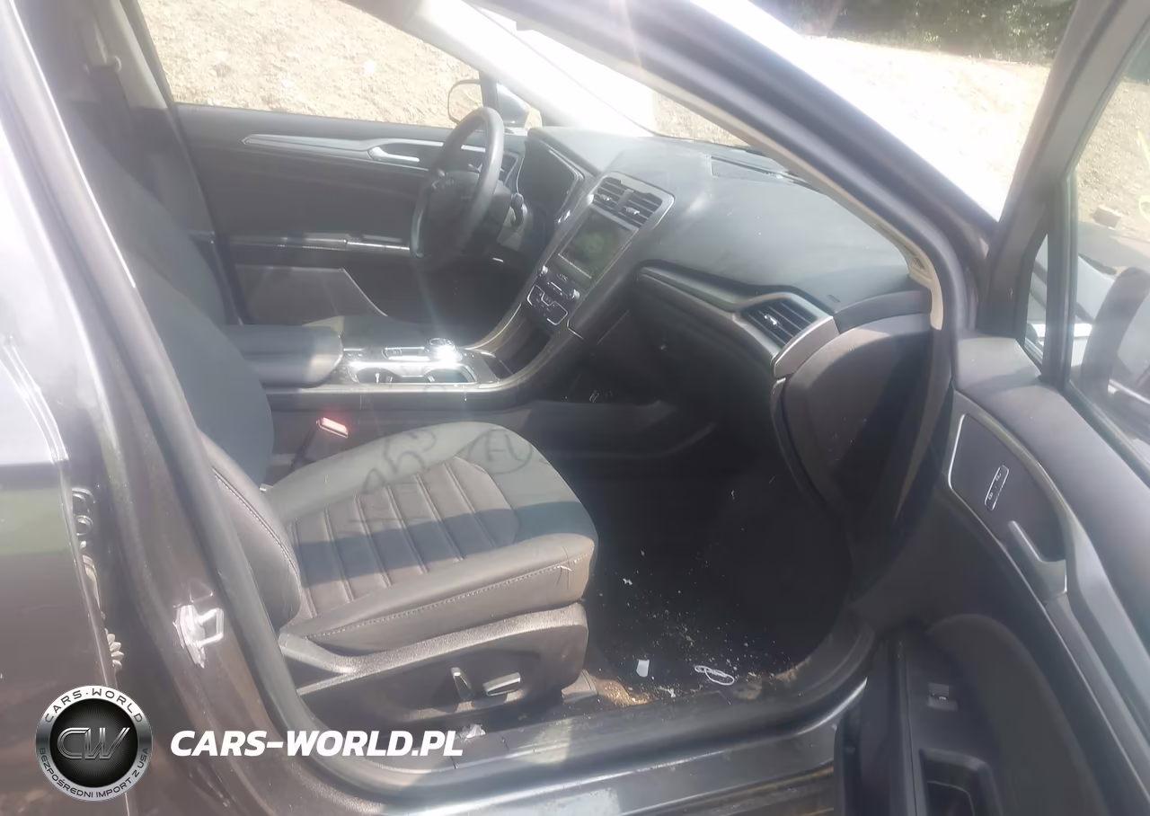 2019 Ford Fusion Hybrid Se VIN:3FA6P0LU1KR274756 - 5