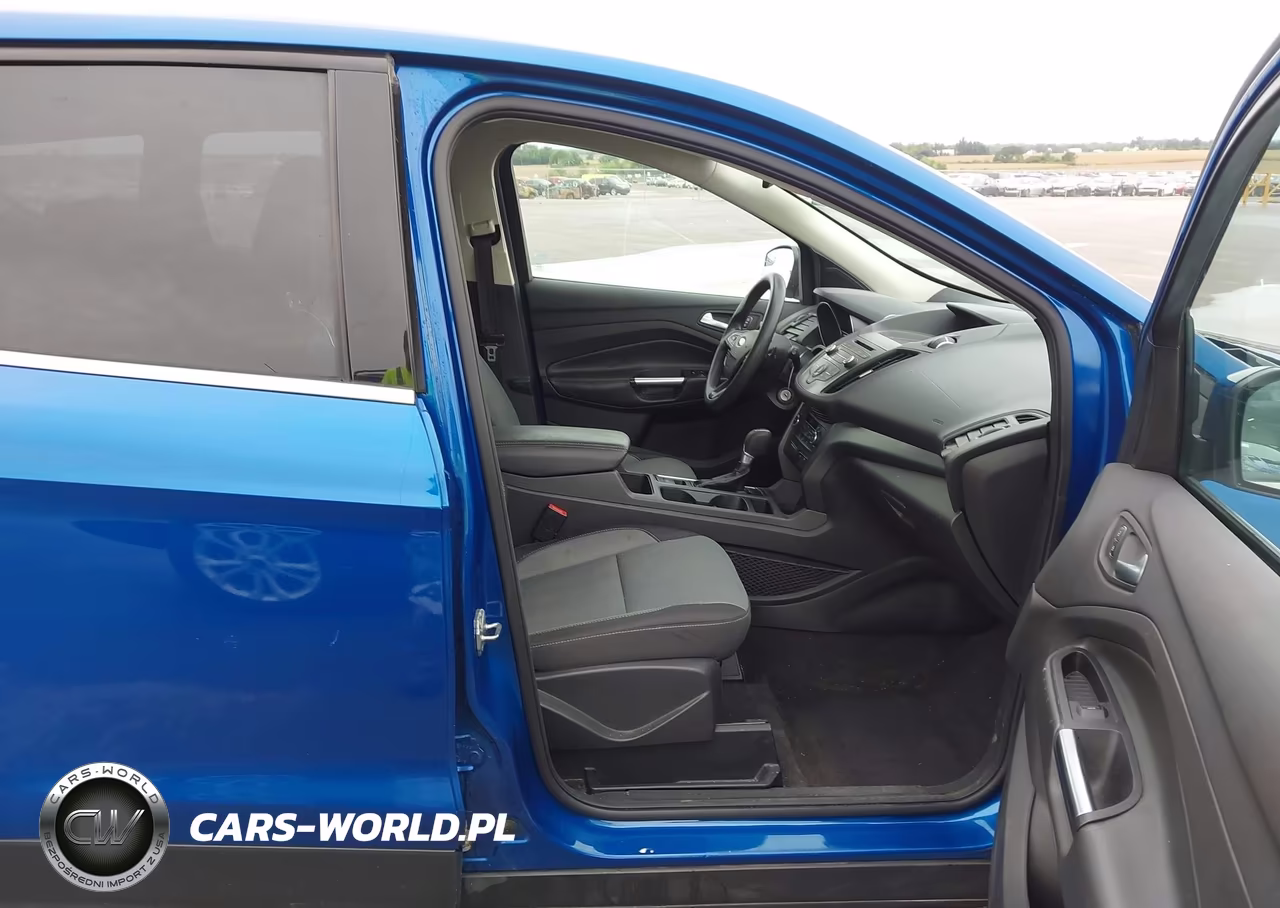 2017 Ford Escape Se VIN:1FMCU9G90HUF10987 - 5