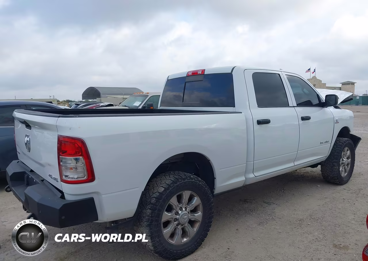 2022 Ram 2500 Tradesman VIN:3C6UR5CLXNG220654 - 13