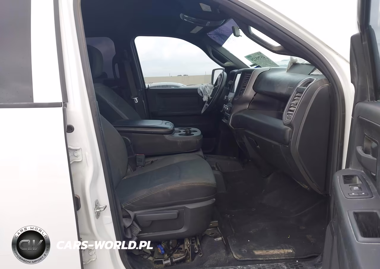 2022 Ram 2500 Tradesman VIN:3C6UR5CLXNG220654 - 5