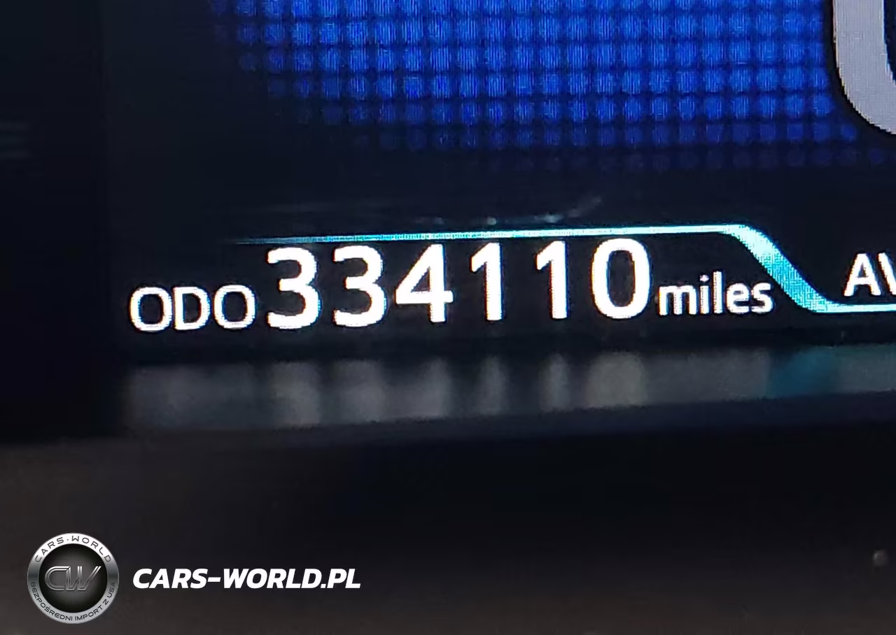 2018 Toyota Prius Prime Premium VIN:JTDKARFP5J3077333 - 15