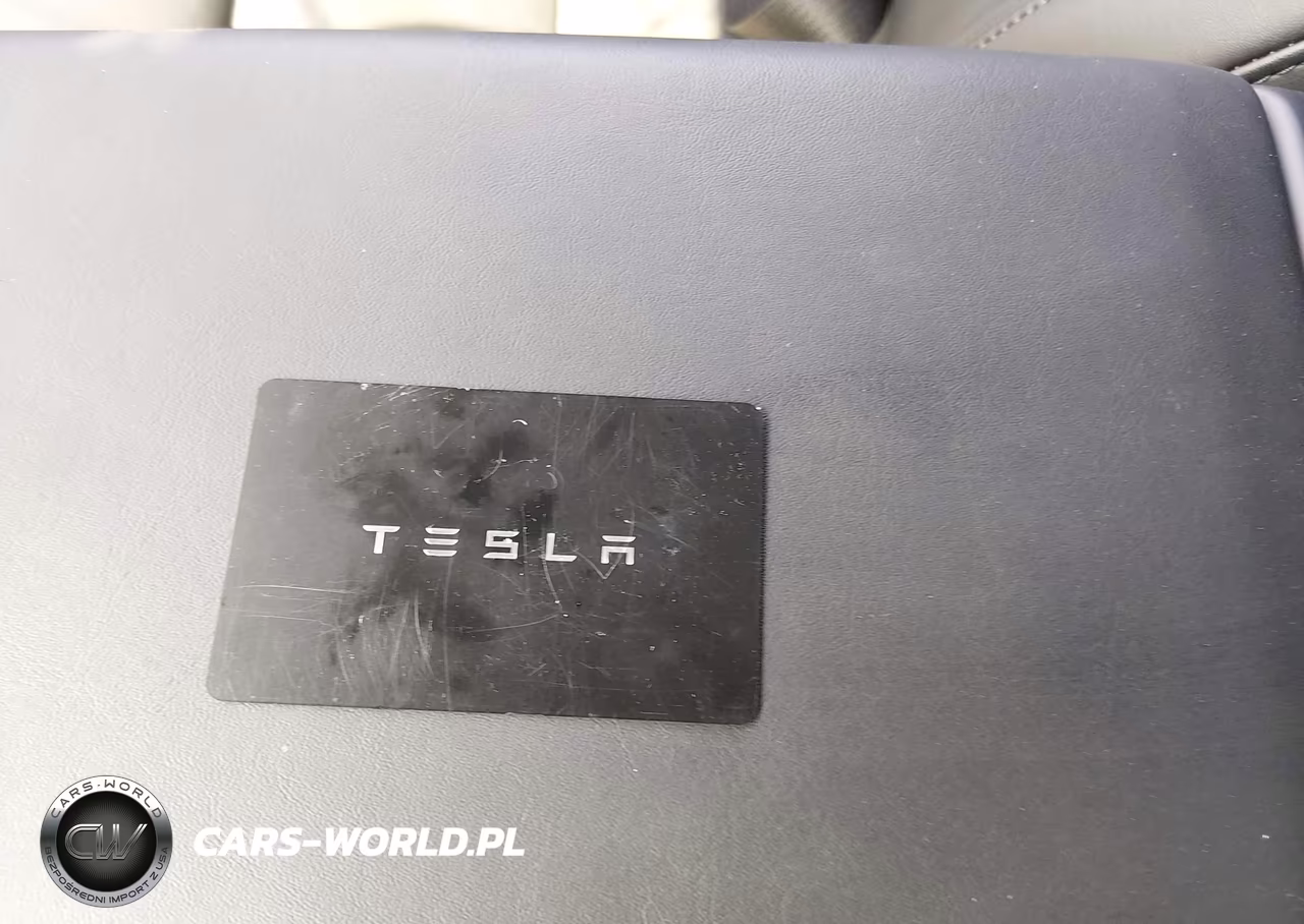 2024 Tesla Model Y Long Range Single Motor Rear-Wheel Drive-Rwd VIN:7SAYGDED4RF203945 - 11