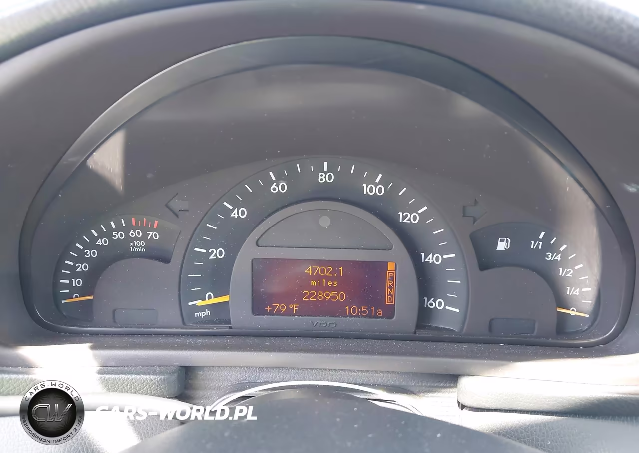 2003 Mercedes-Benz C 240 VIN:WDBRF61J03F376178 - 7