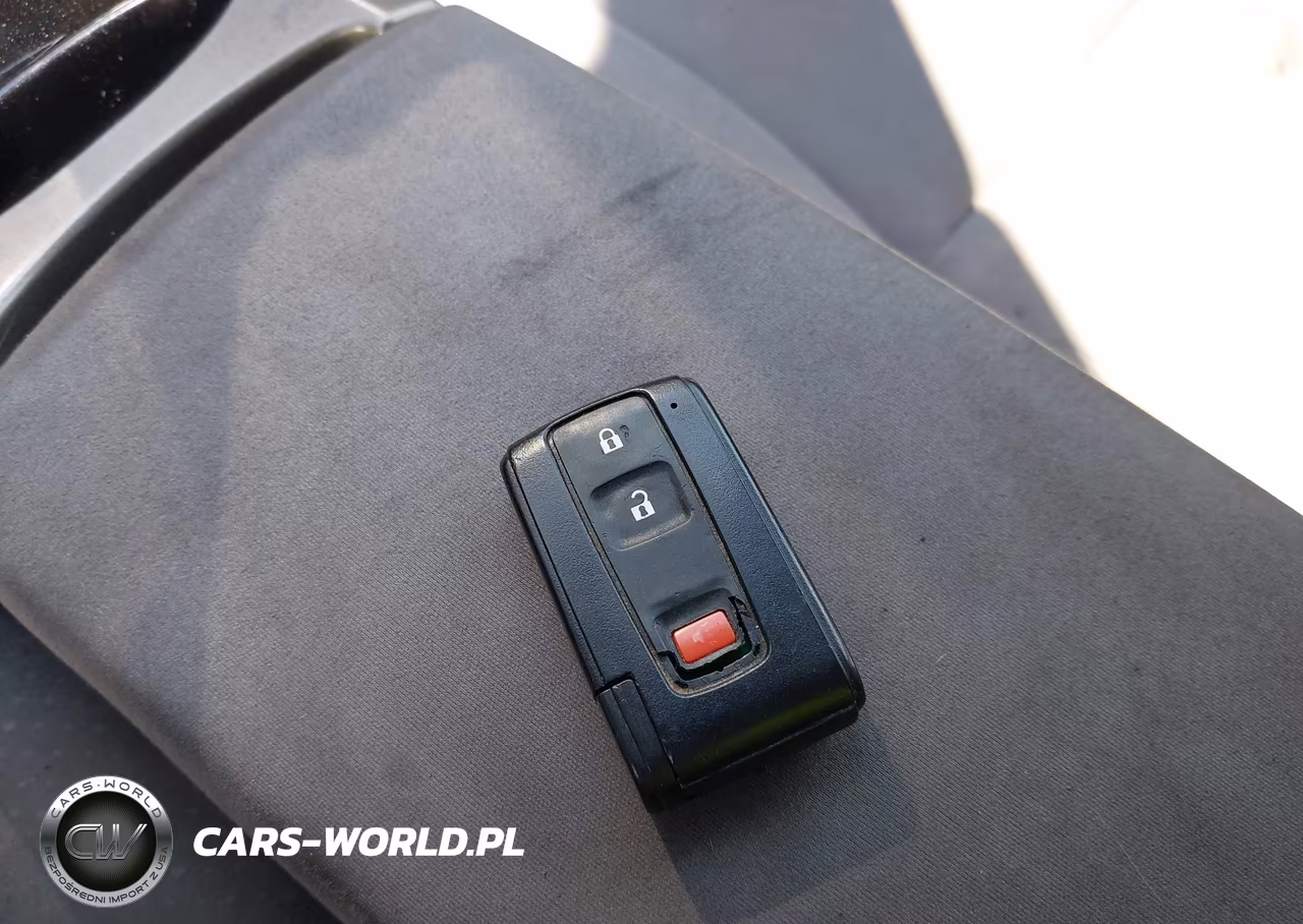 2009 Toyota Prius Touring VIN:JTDKB20U093491182 - 11