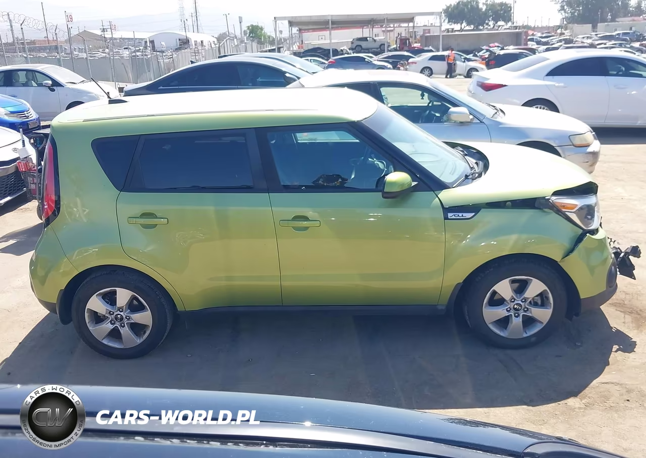 2019 Kia Soul VIN:KNDJN2A21K7916519 - 13
