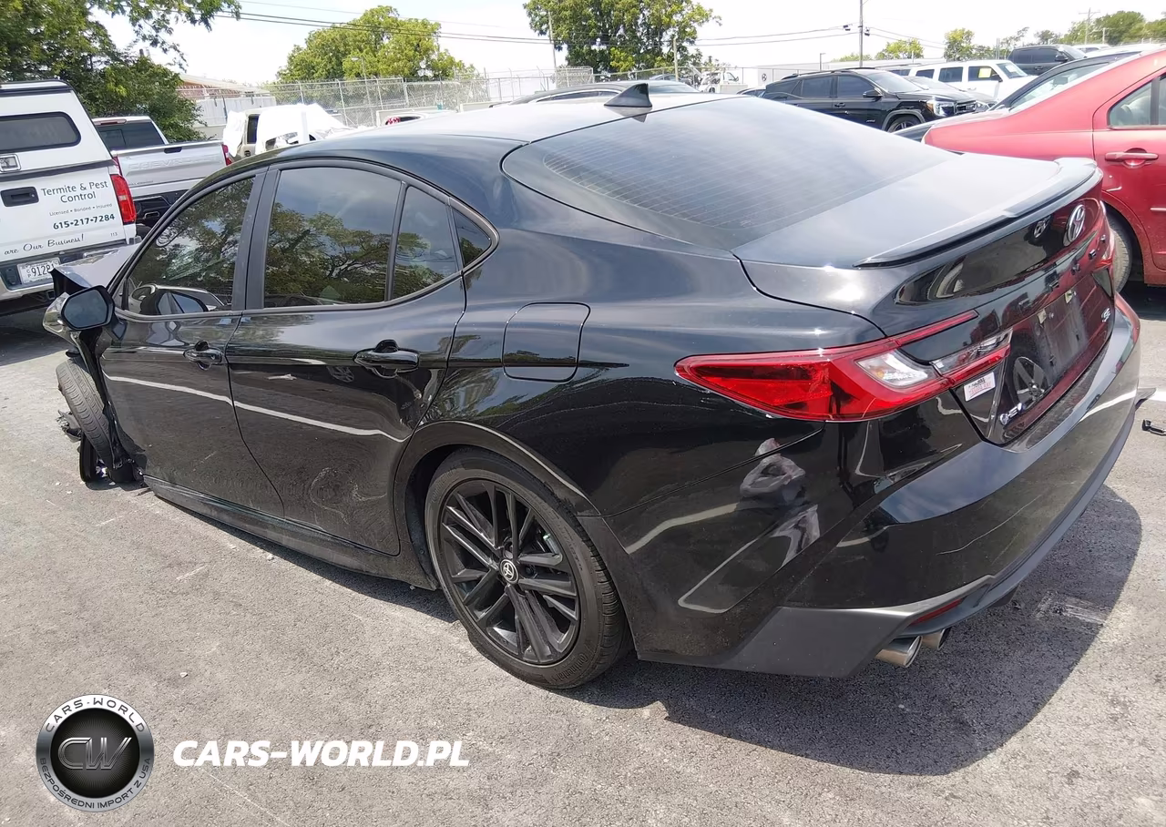 2025 Toyota Camry Se VIN:4T1DAACK0SU559802 - 3