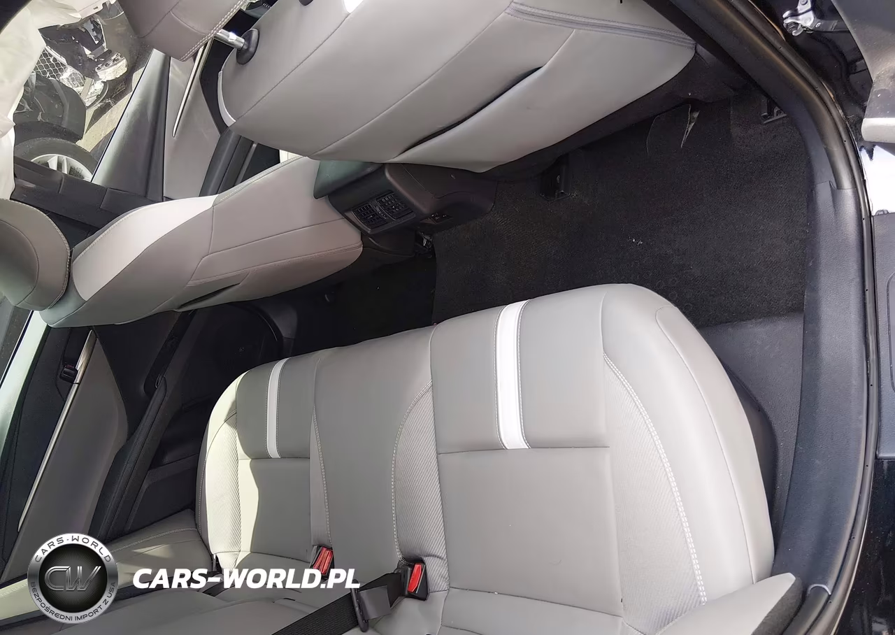 2025 Toyota Camry Se VIN:4T1DAACK0SU559802 - 8