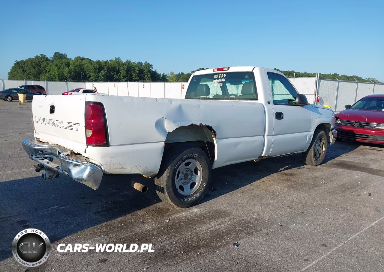 2004 Chevrolet Silverado 1500 Work Truck VIN:1GCEC14X64Z276730 - 4