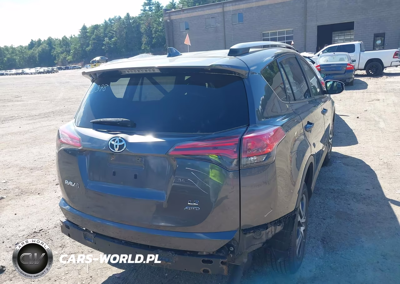2018 Toyota Rav4 Le VIN:JTMBFREV1JJ260399 - 4