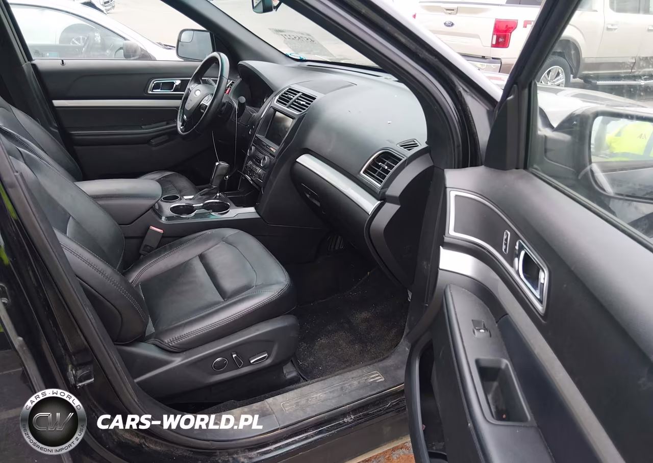 2016 Ford Explorer Xlt VIN:1FM5K7DHXGGC64610 - 5