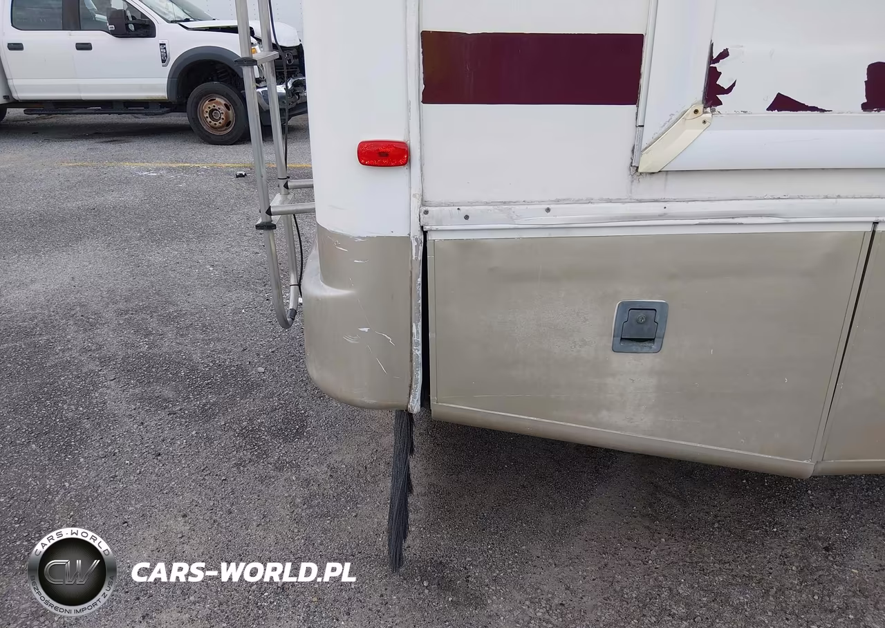 2006 Ford F550 Super Duty Stripped Chass VIN:1F6NF53Y460A11310 - 15