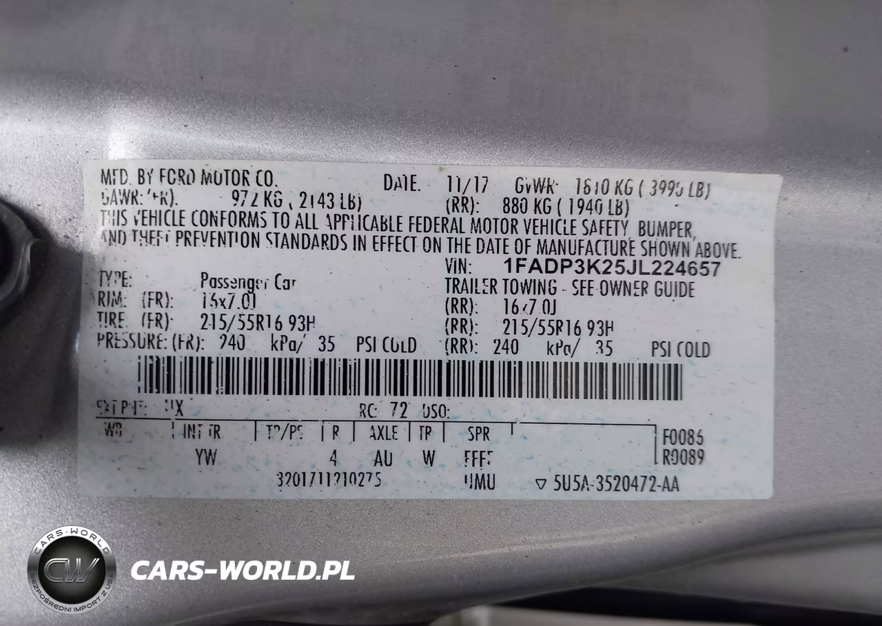 2018 Ford Focus Se VIN:1FADP3K25JL224657 - 9