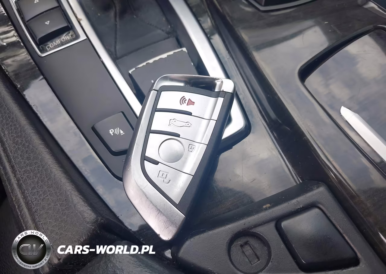 2012 BMW 535I VIN:WBAFR7C51CC809250 - 11