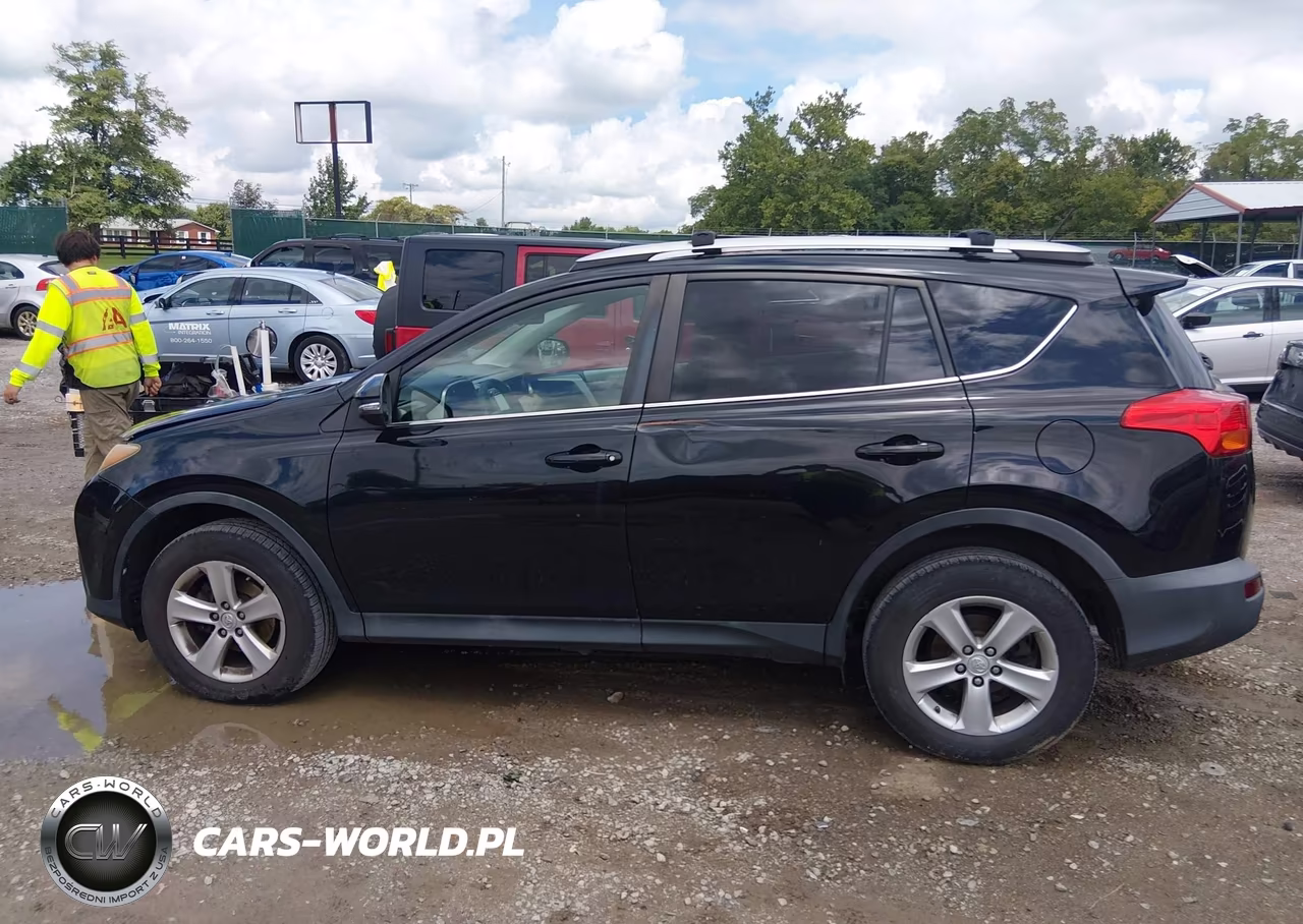 2013 Toyota Rav4 Xle VIN:2T3RFREVXDW019879 - 14