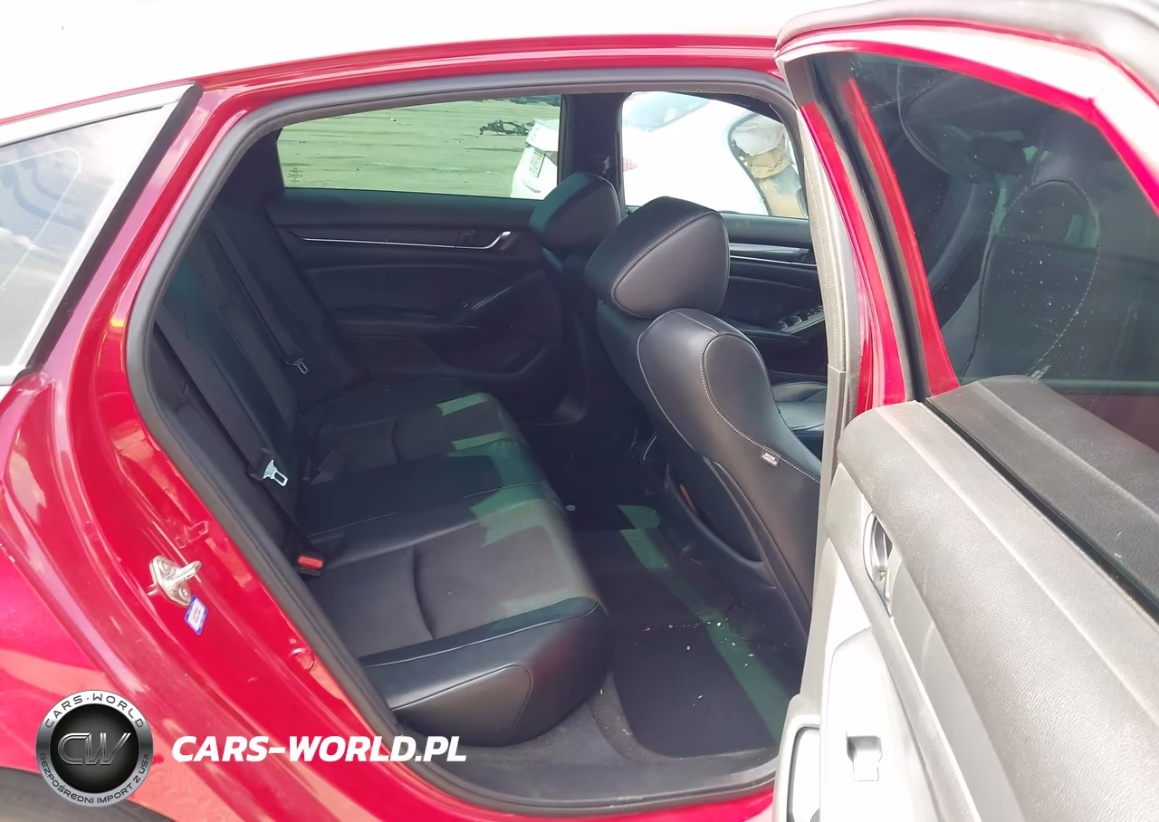 2018 Honda Accord Sport VIN:1HGCV1F34JA054582 - 8