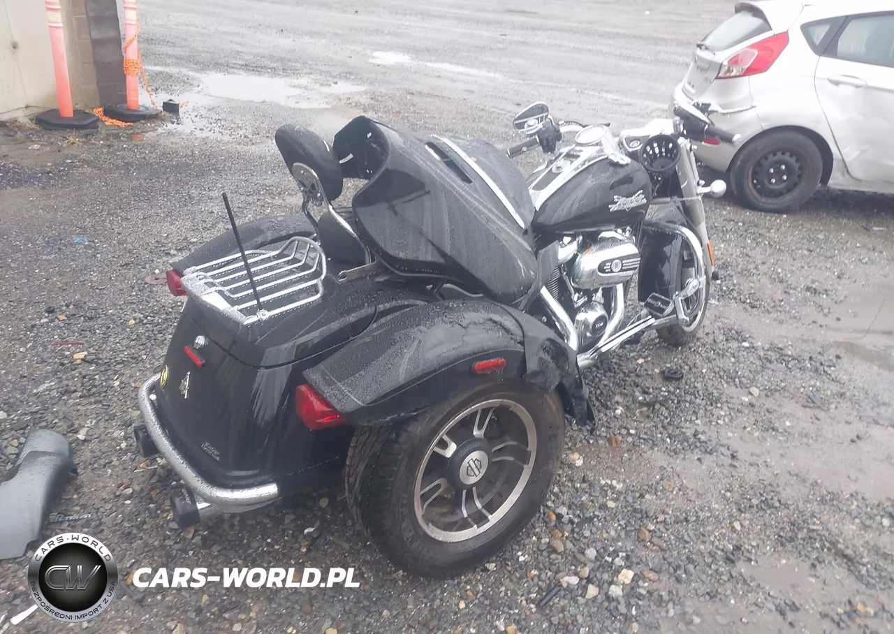 2022 Harley-Davidson Flrt VIN:1HD1MCP10NB853016 - 4