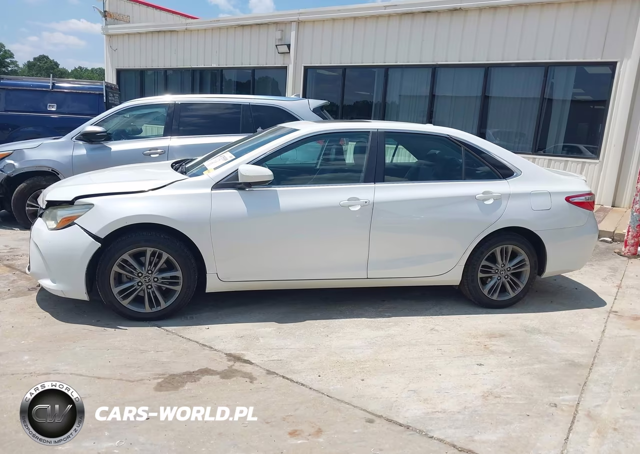 2016 Toyota Camry Se VIN:4T1BF1FK8GU180221 - 14
