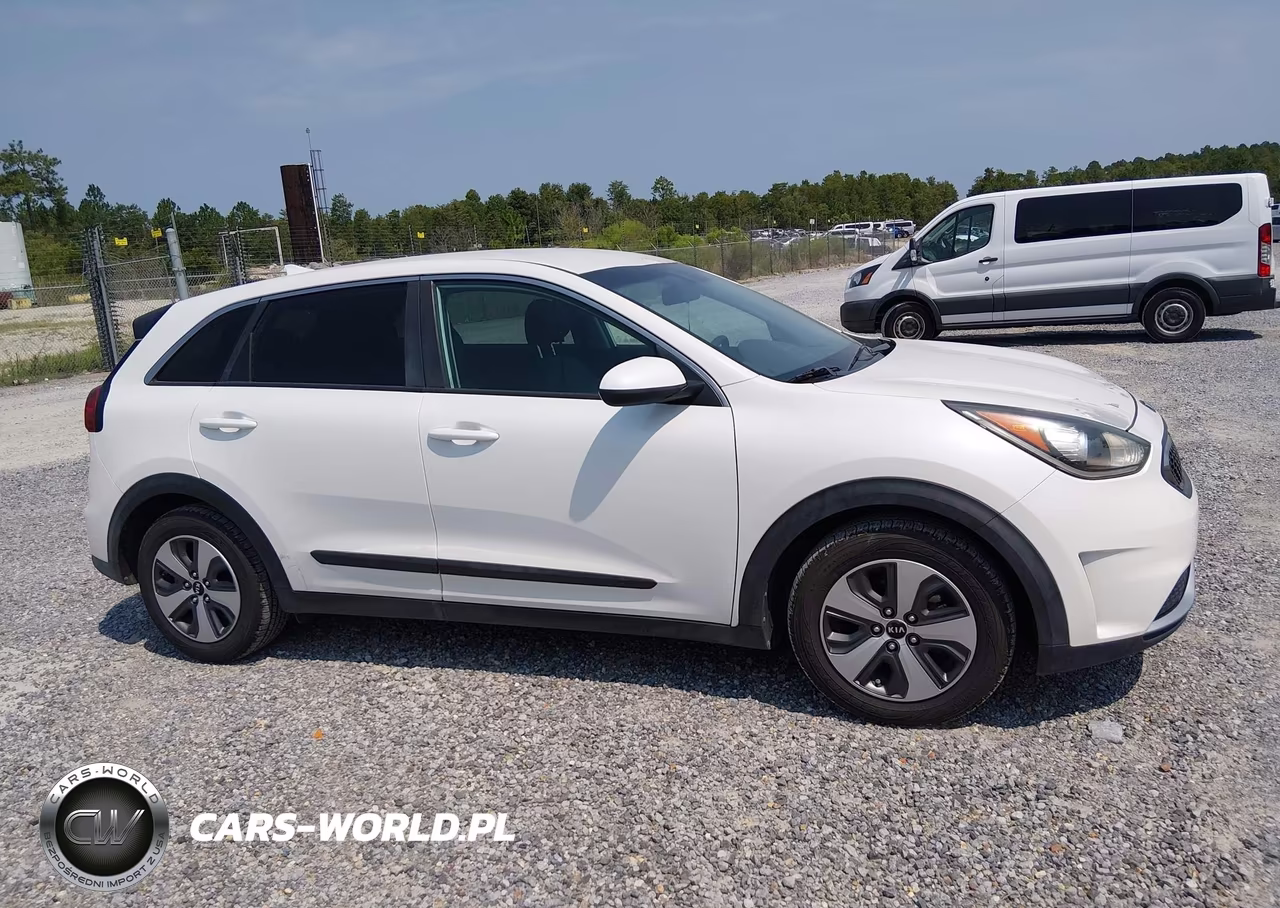 2018 Kia Niro Fe VIN:KNDCB3LCXJ5203545 - 13
