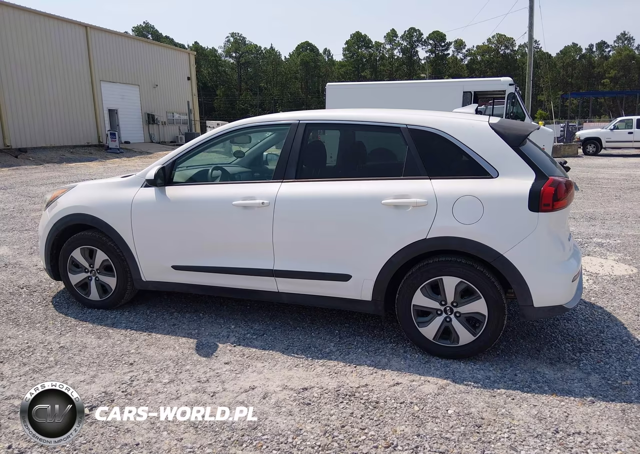 2018 Kia Niro Fe VIN:KNDCB3LCXJ5203545 - 14