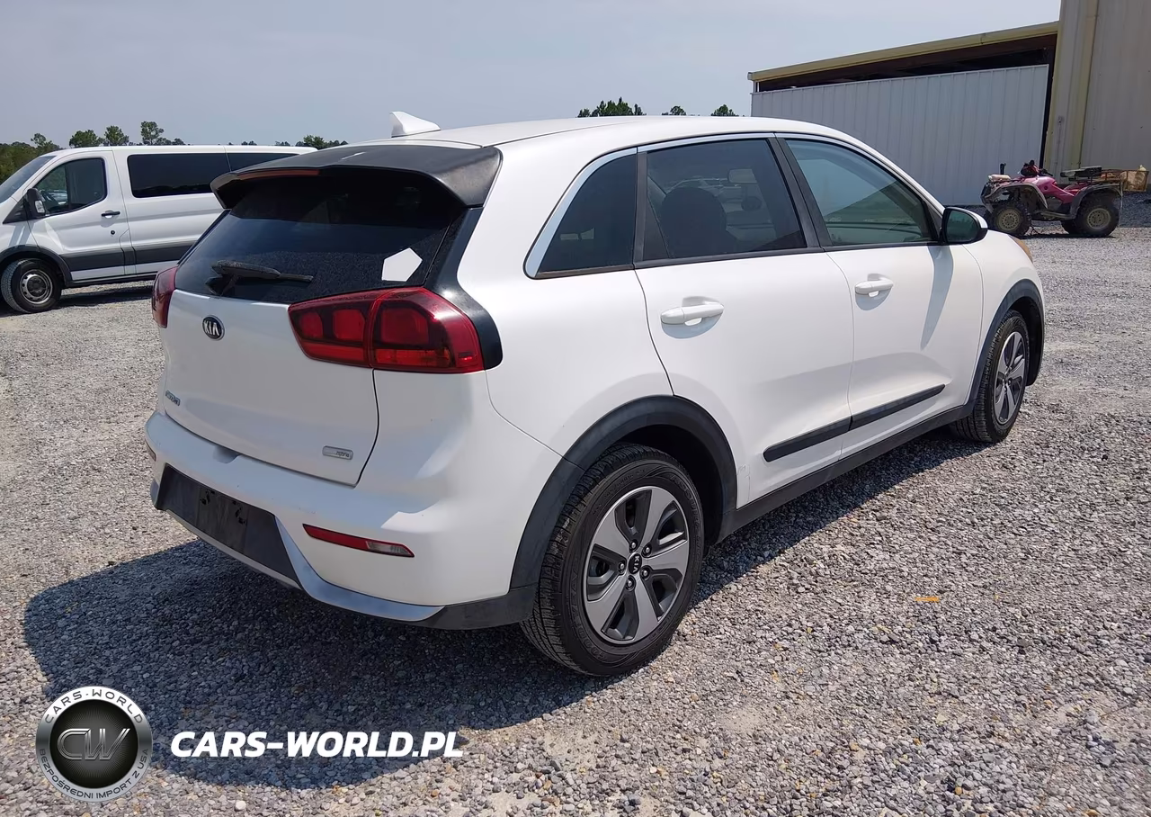2018 Kia Niro Fe VIN:KNDCB3LCXJ5203545 - 4