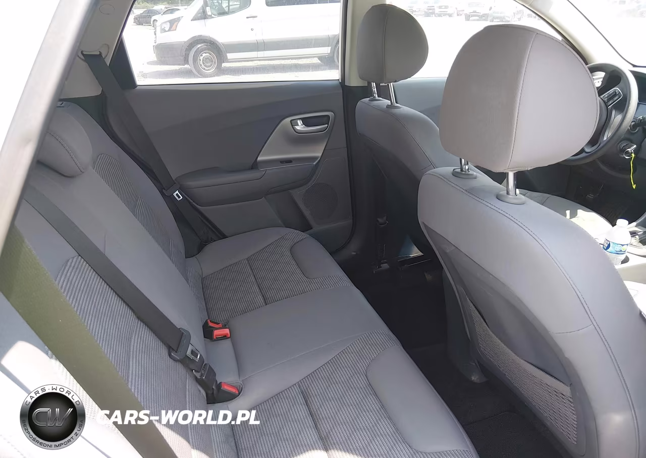 2018 Kia Niro Fe VIN:KNDCB3LCXJ5203545 - 8