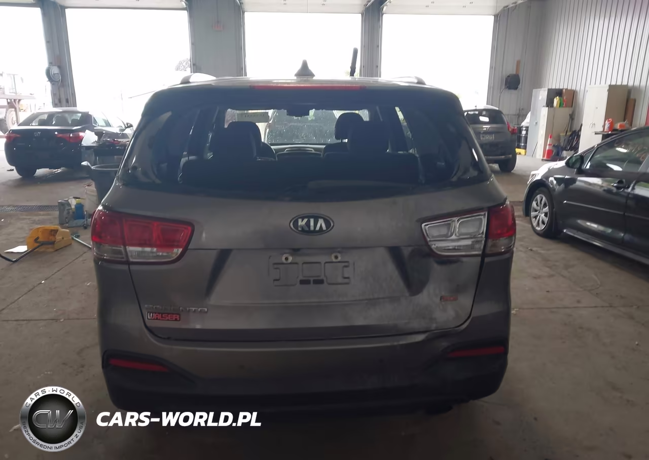 2018 Kia Sorento 2.4L Lx VIN:5XYPGDA38JG431983 - 15