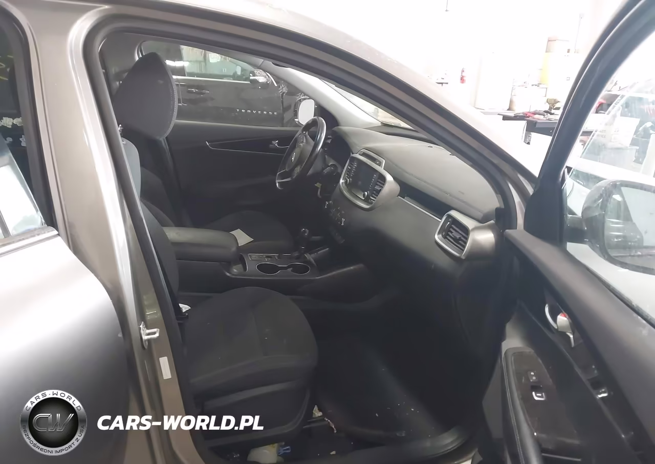 2018 Kia Sorento 2.4L Lx VIN:5XYPGDA38JG431983 - 5