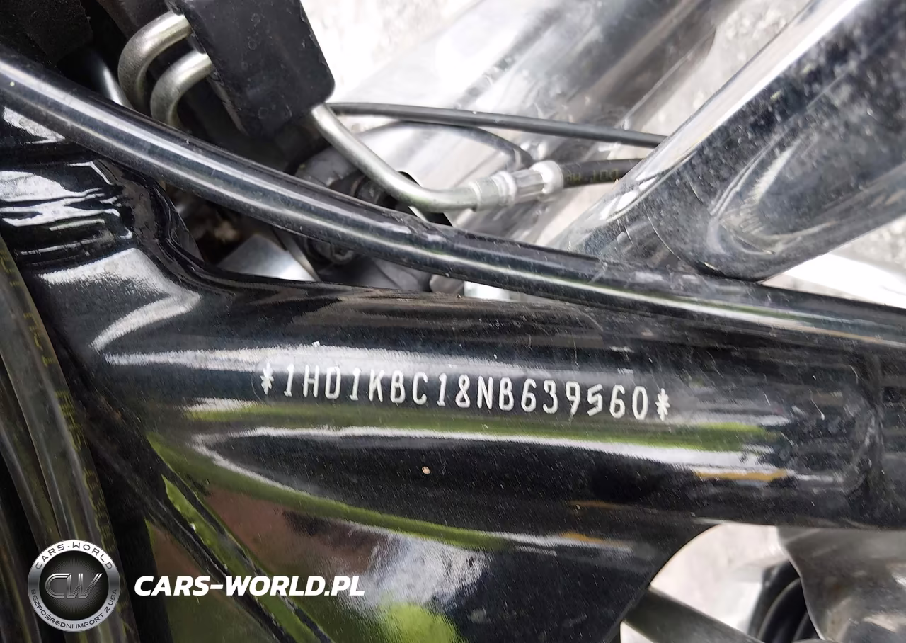 2022 Harley-Davidson Flhx VIN:1HD1KBC18NB639560 - 10