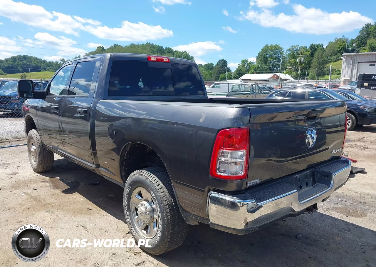 2024 Ram 2500 VIN:3C6UR5CJ0RG324882 - 3