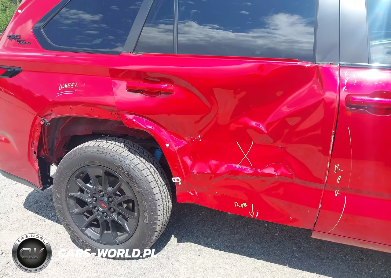 2025 Toyota Sequoia Limited VIN:7SVAAABA2SX054266 - 6