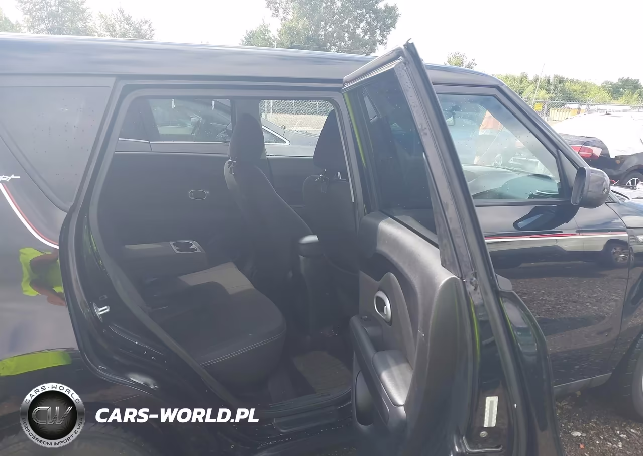 2014 Kia Soul VIN:KNDJN2A2XE7099863 - 8