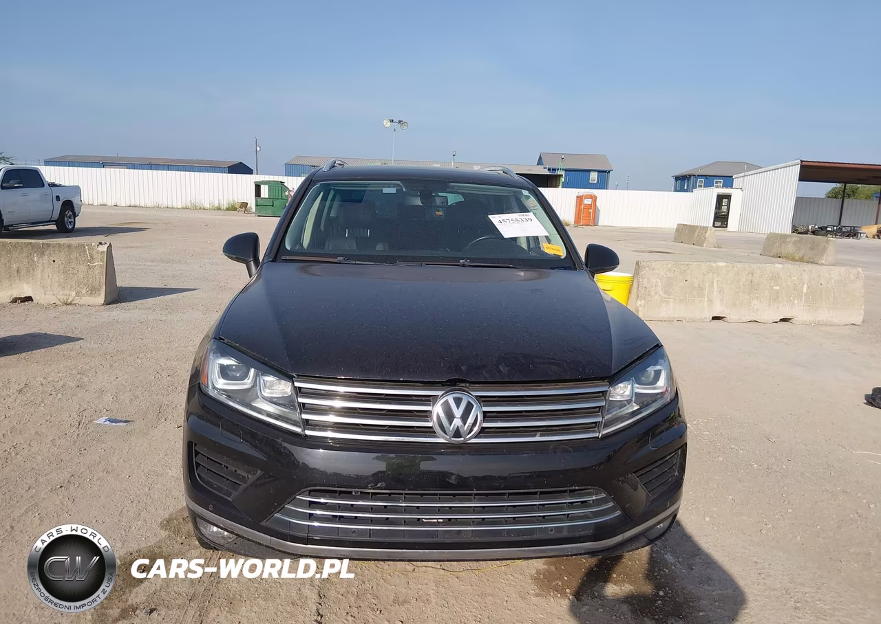 2015 Volkswagen Touareg V6 Lux VIN:WVGEF9BP8FD008010 - 12
