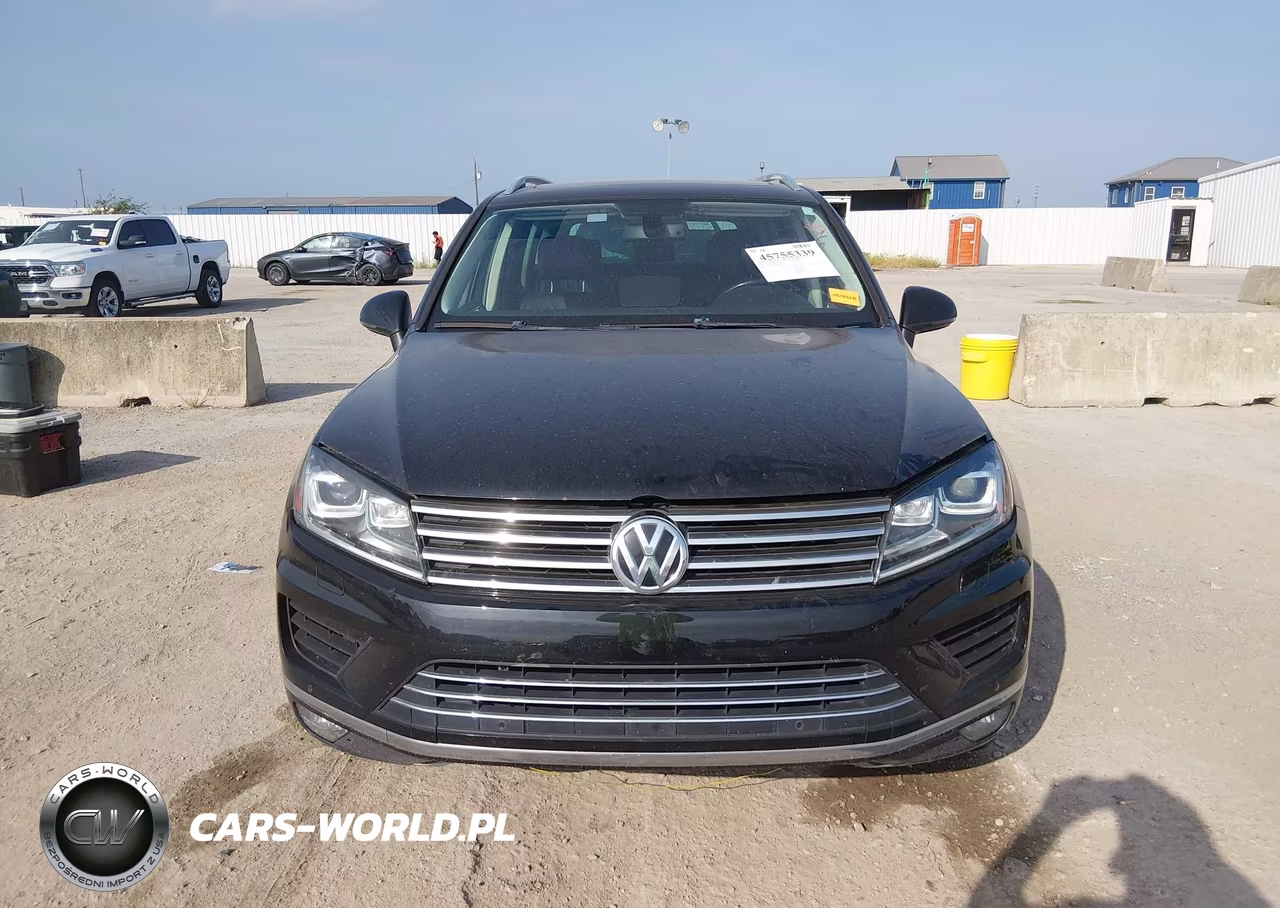 2015 Volkswagen Touareg V6 Lux VIN:WVGEF9BP8FD008010 - 6