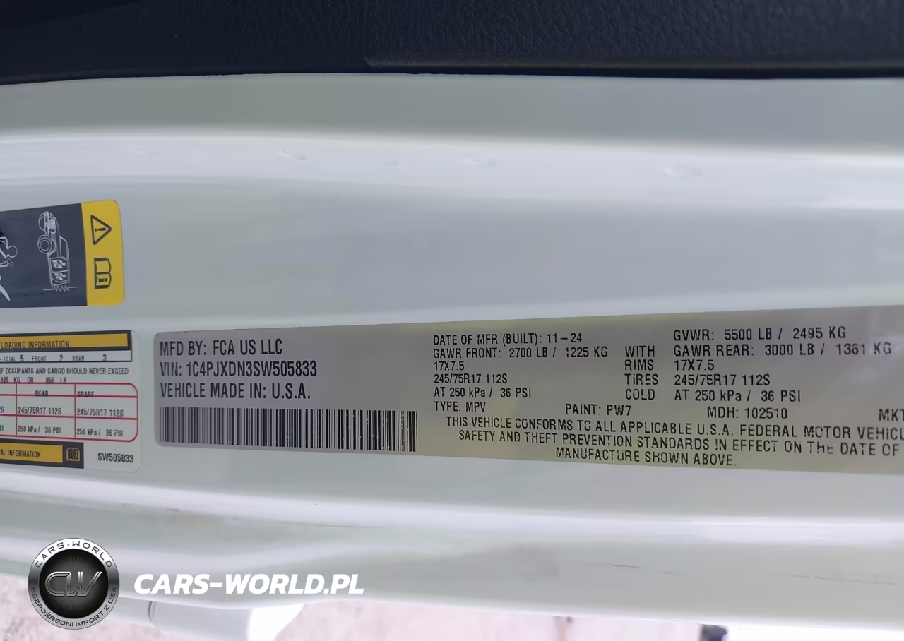 2025 Jeep Wrangler 4-Door Summit 4X4 VIN:1C4PJXDN3SW505833 - 9