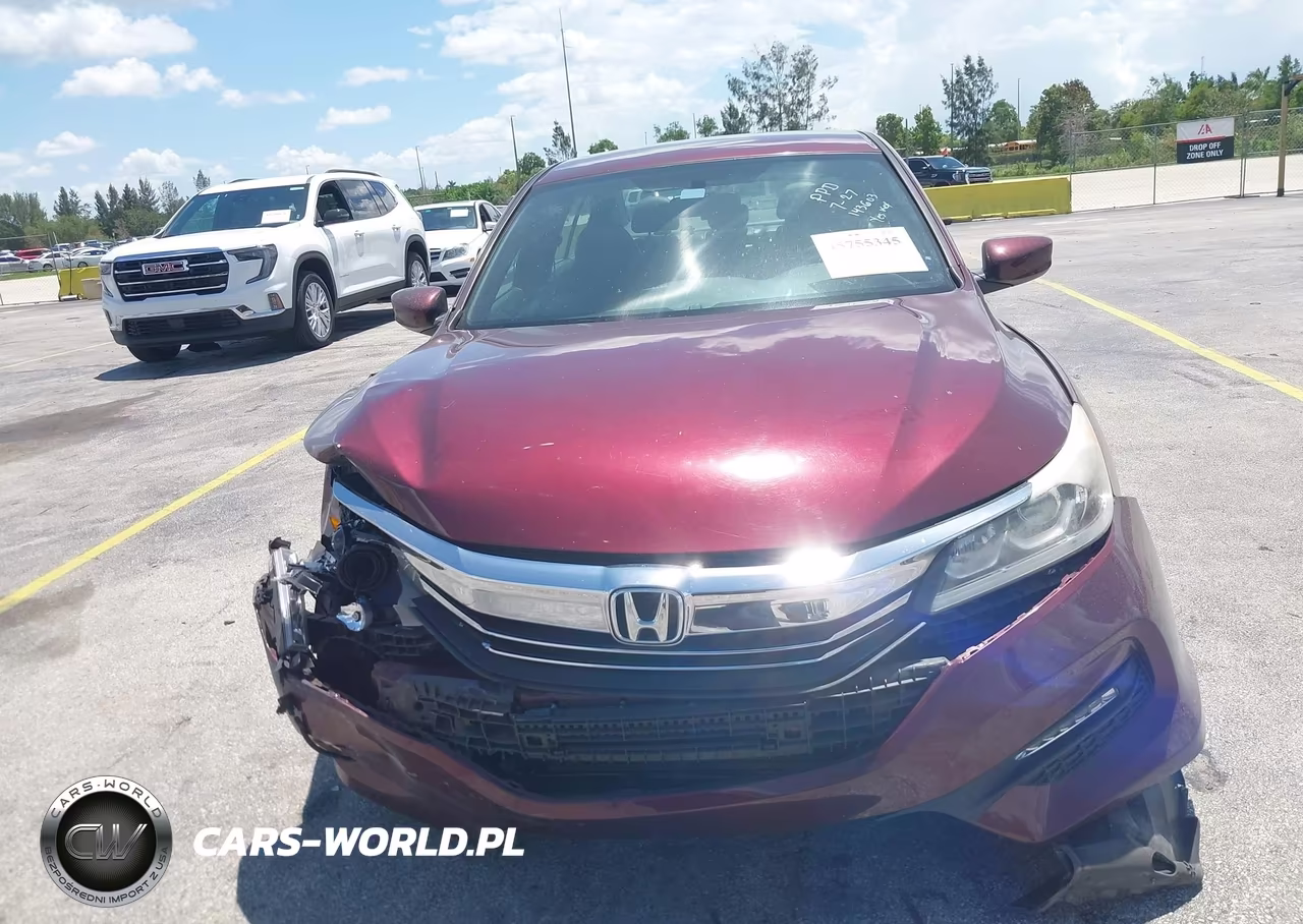 2017 Honda Accord Sport VIN:1HGCR2F57HA143603 - 12