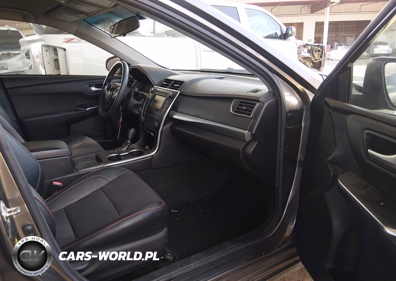 2017 Toyota Camry Se VIN:4T1BF1FK0HU269542 - 5