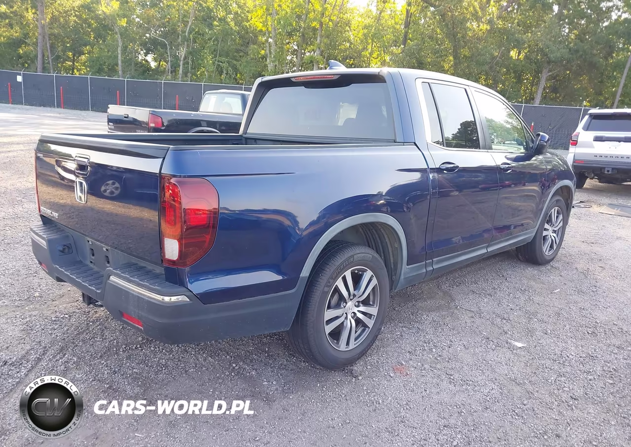 2017 Honda Ridgeline Rts VIN:5FPYK2F4XHB006136 - 4