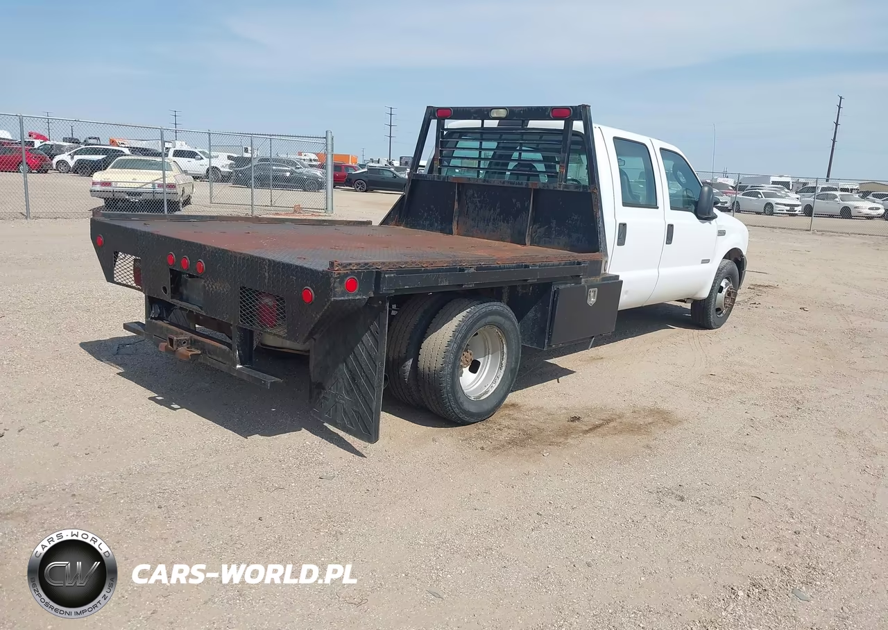 2007 Ford F-350 Chassis Lariat-Xl-Xlt VIN:1FDWW36P97EB28373 - 4