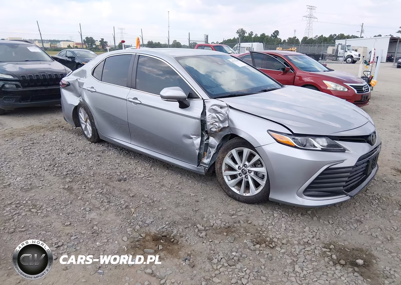 2024 Toyota Camry Le