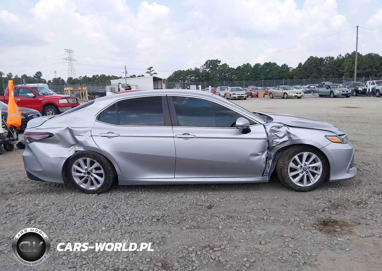 2024 Toyota Camry Le VIN:4T1R11AK9RU221754 - 13