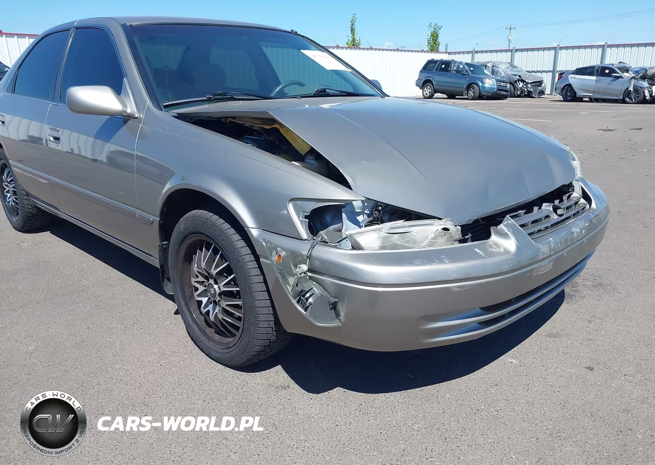 1998 Toyota Camry Le VIN:JT2BG22K6W0107165 - 17