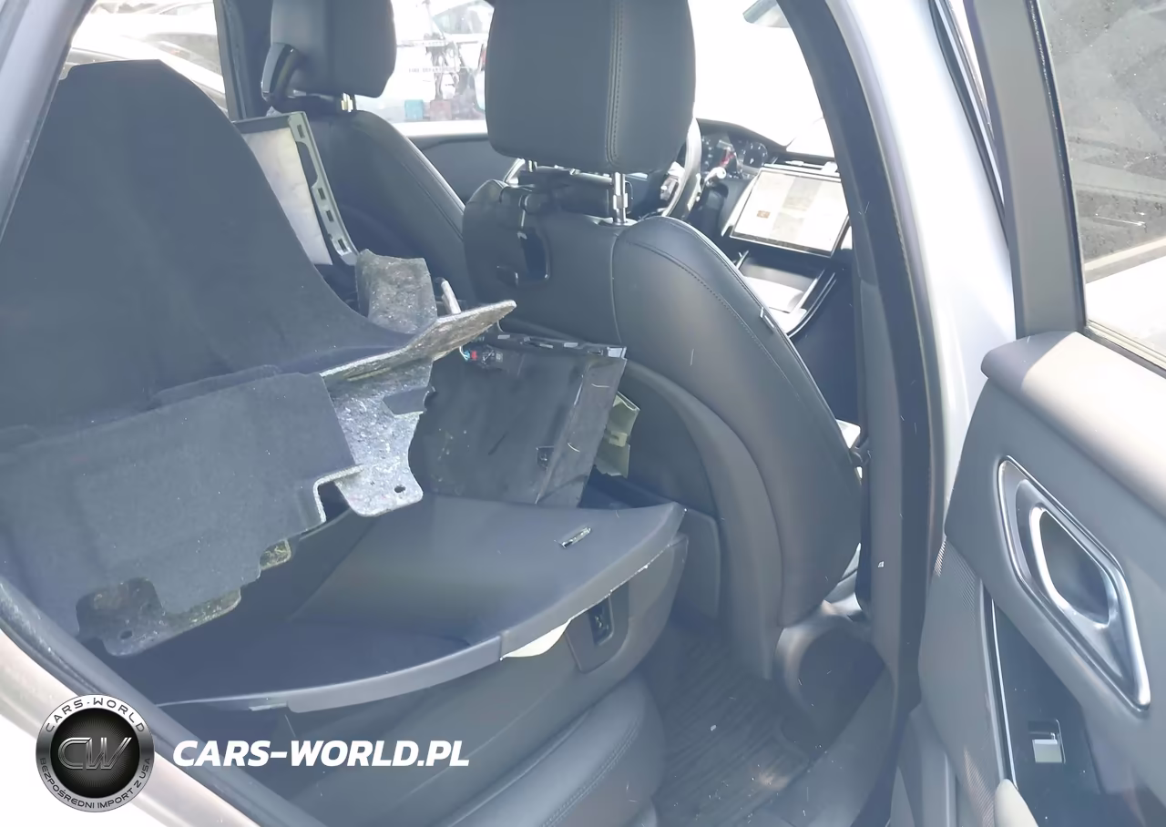 2026 Land Rover Range Rover Velar P250 Dynamic Se VIN:SALYL2EX1TA814144 - 8