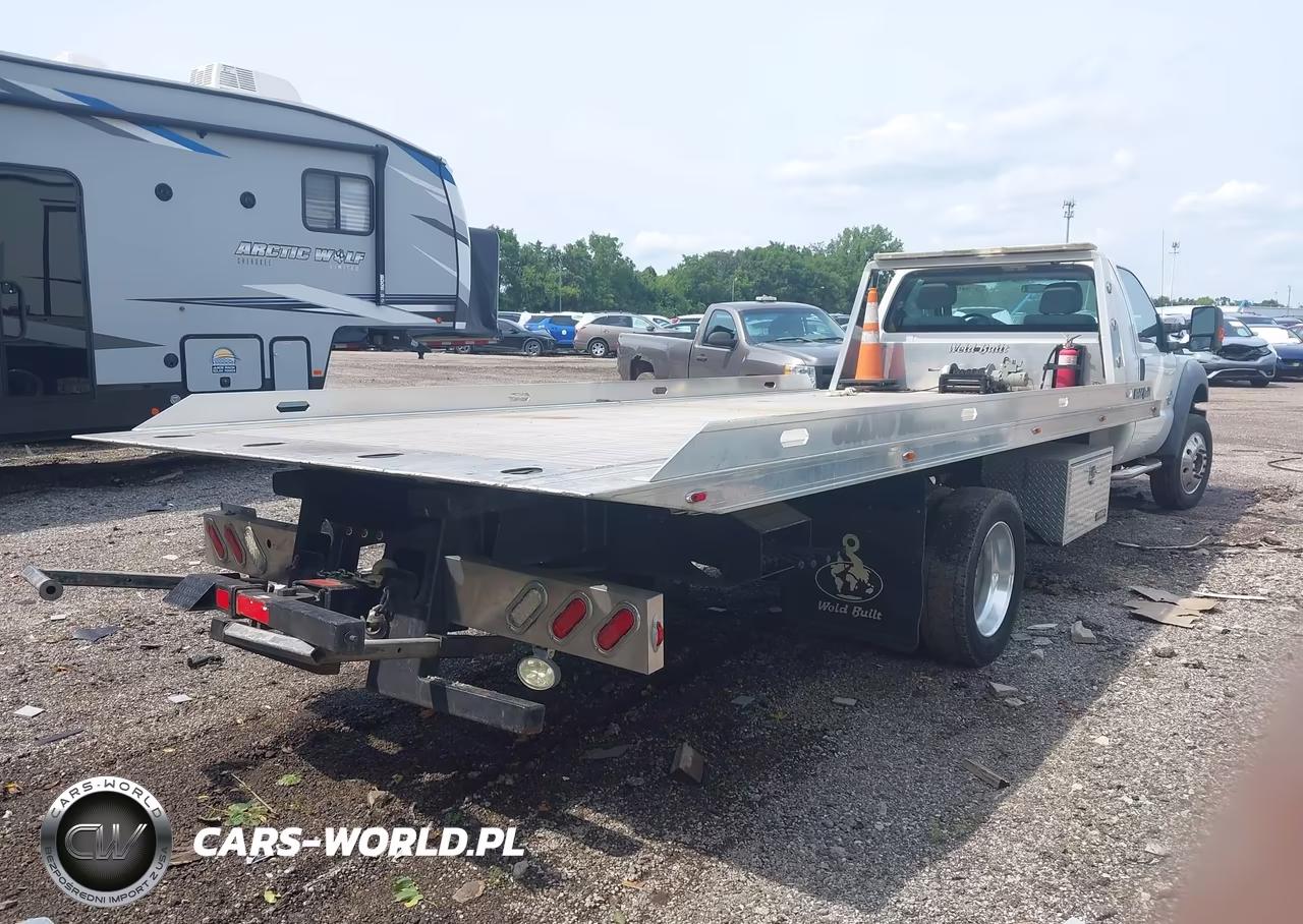 2016 Ford F-550 Chassis Xl VIN:1FDUF5GT3GED30253 - 4